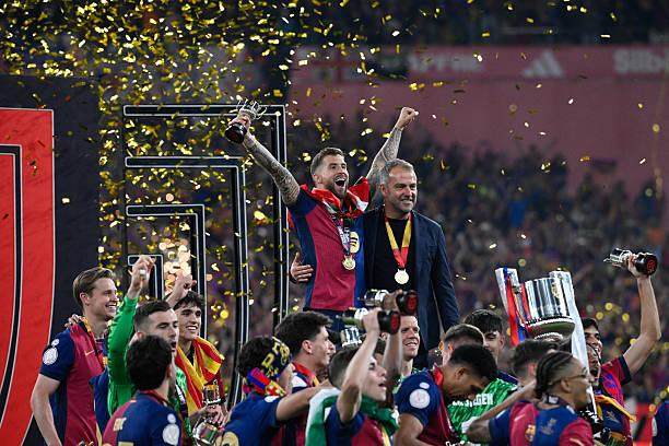 1745725209562062746.jpg -2211580223-612x612.jpg